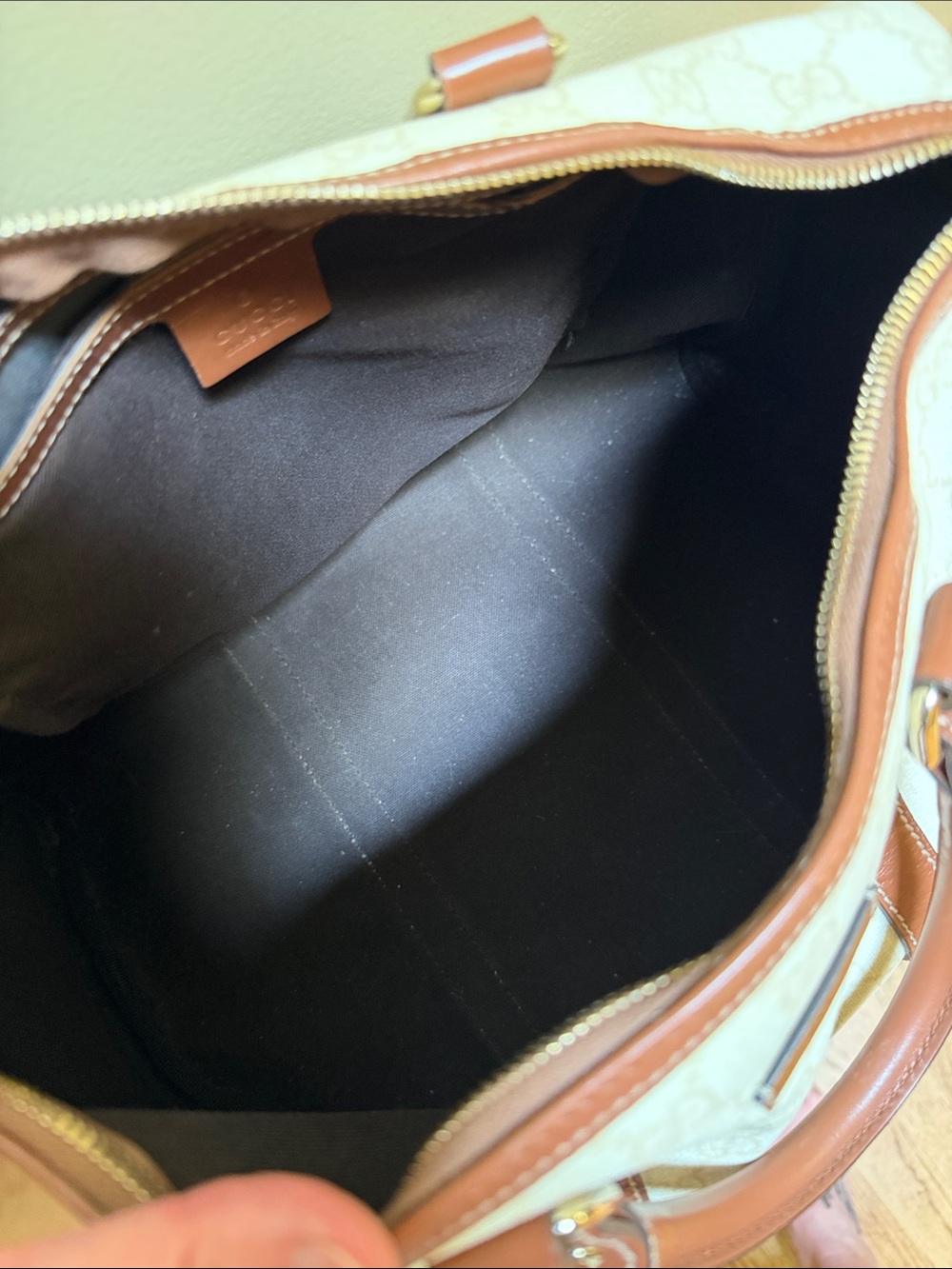 Gucci Beige & Brown Monogram Canvas Duffel - Picture 5 of 6